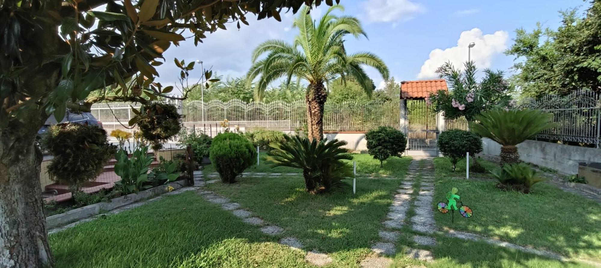 I Giardini Di Plinio - Elegante E Luminoso. Apartment Boscoreale Luaran gambar