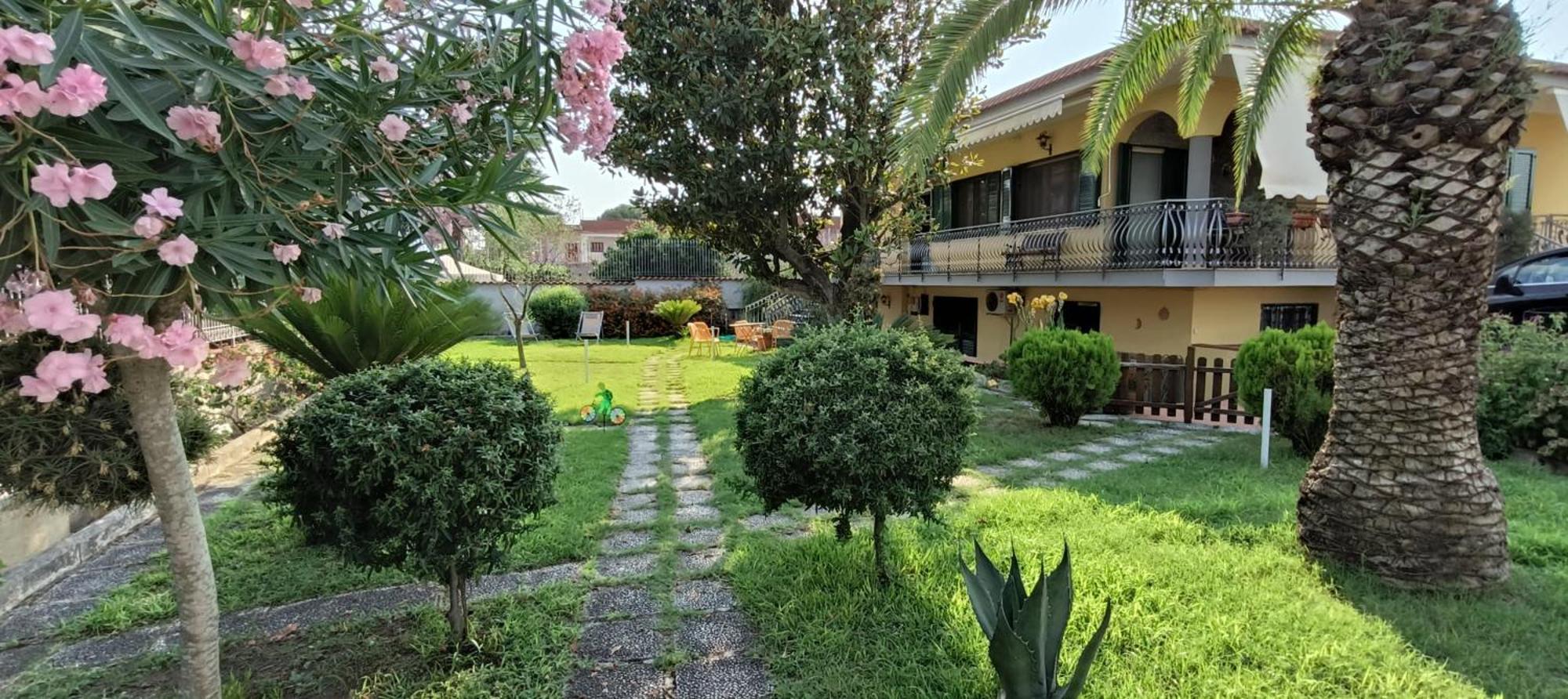 I Giardini Di Plinio - Elegante E Luminoso. Apartment Boscoreale Luaran gambar